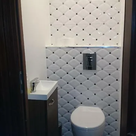 New 4 Km To Centrum Danzica